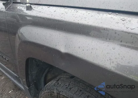 2015 Jeep Patriot Altitude Edition z USA, uszkodzony, nr VIN 1C4NJRBBXFD206899